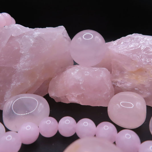 Exploring the Spiritual Power of Rose Quartz