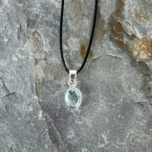 Aquamarine set in Sterling Silver: Stone of courage and calm