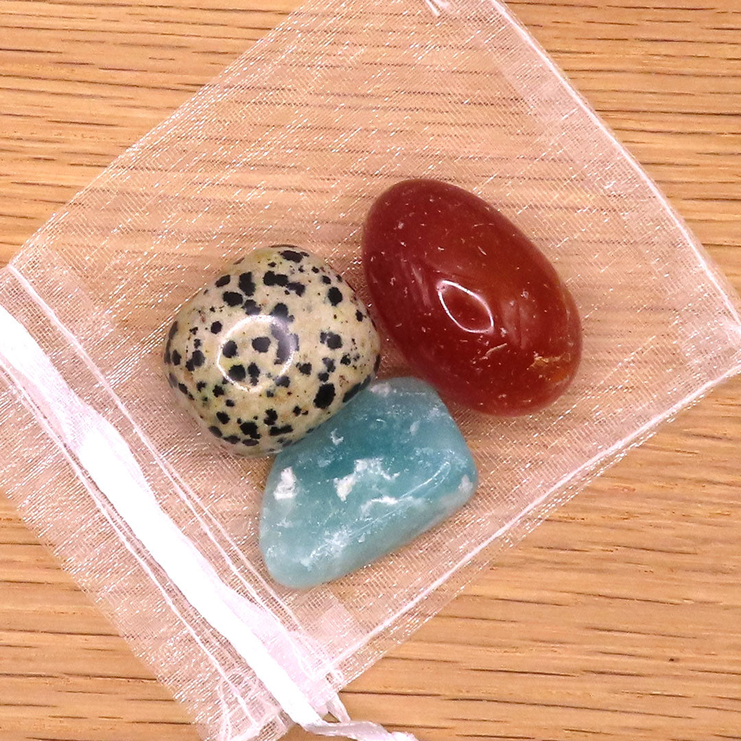 Crystal Pockets - Keep the power of crystals close to you