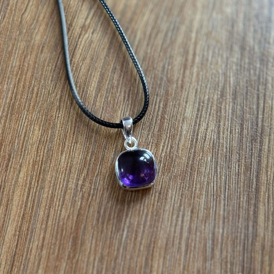 Amethyst Pendant set in Sterling Silver