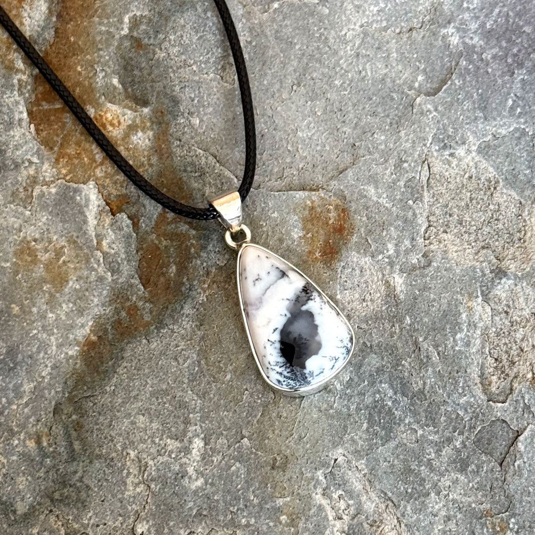 Dendrite Pendant set in Sterling Silver
