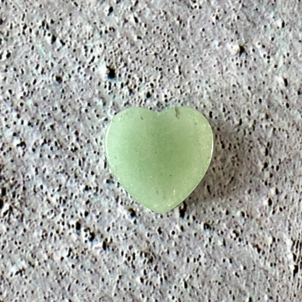 Green Aventurine Heart 2cm | The Wise Old Woman