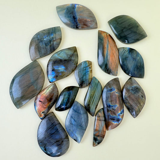 Labradorite Leaf