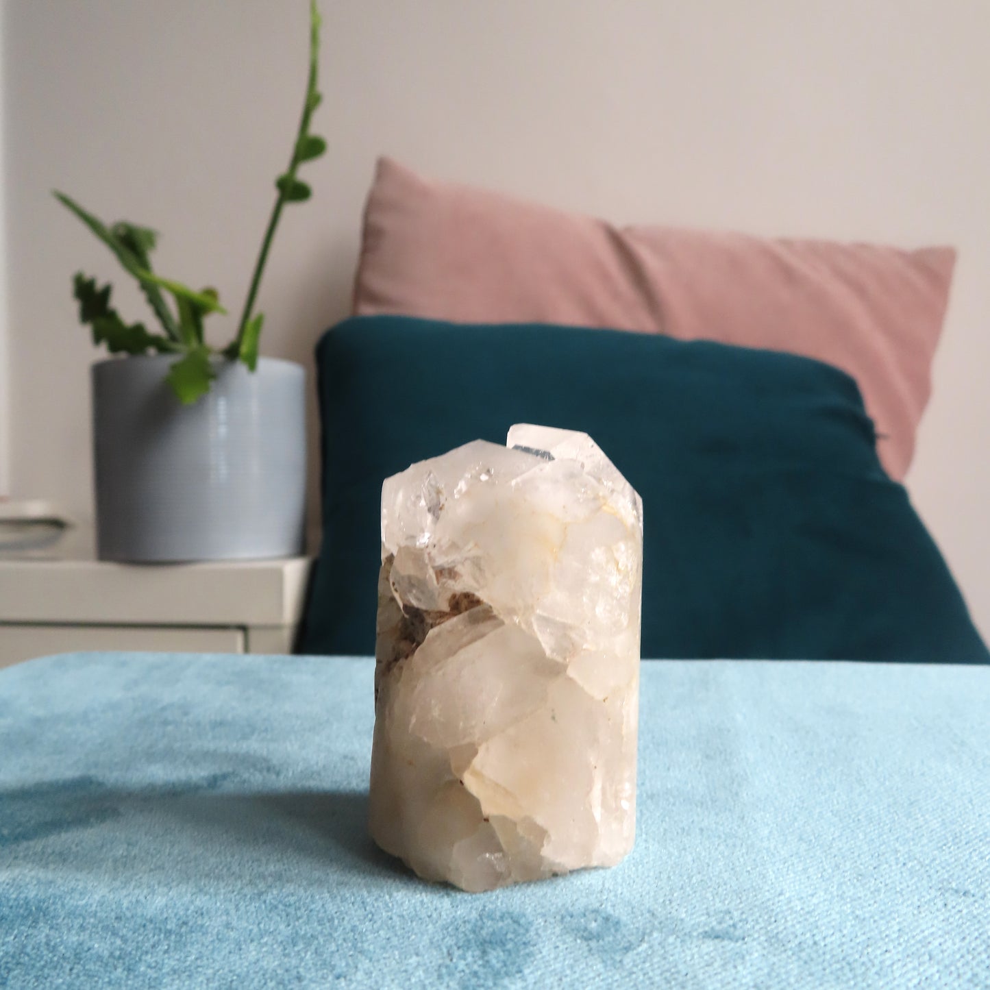 Small Raw Quartz Tower